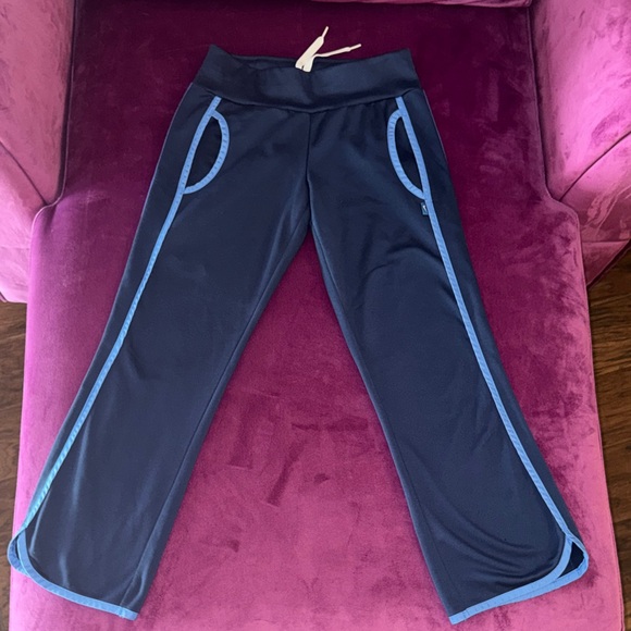 Nike Other - Nike Kids Navy Blue Track Pants Baby Blue Trim Pockets Girls Small size 7-8